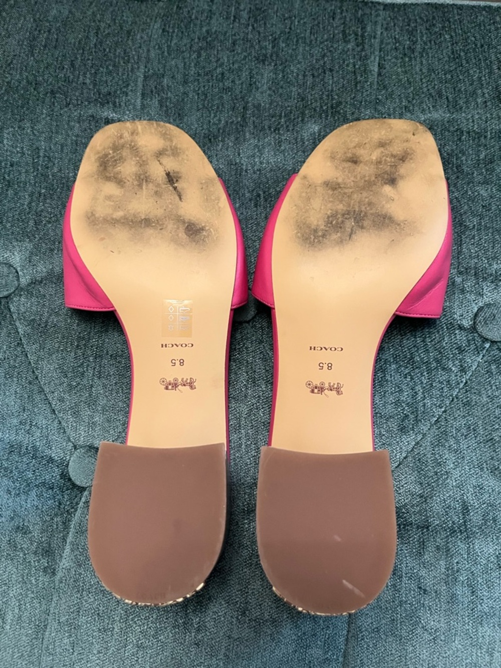 Coach Heels - Picture 10 of 11